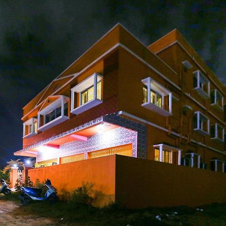 Hotel O Sai Darpan Residency Khandagiri Exterior photo