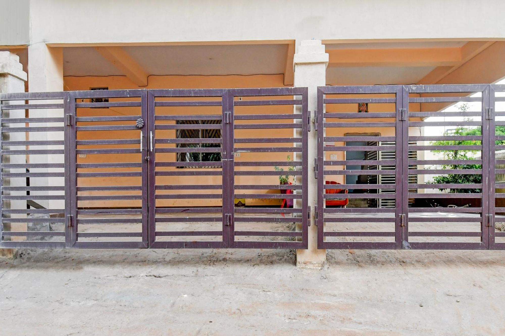 Hotel O Sai Darpan Residency Khandagiri Exterior photo